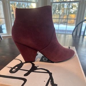 Dolce Vita  Booties